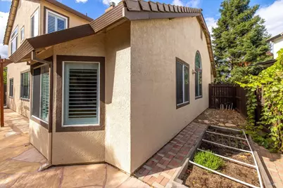 918 Moonstone Court, Vacaville, CA 95687 - Photo 49
