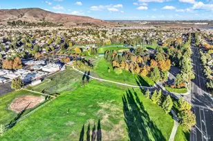 985 Chalice Ct, Fairfield, CA 94533 - Photo 57