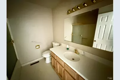 19390 Mountain Meadow, Hidden Valley Lake, CA 95467 - Photo 25