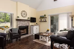 2734 Lakeview Dr, Santa Rosa, CA 95405 - Photo 3