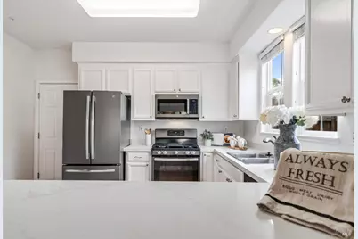 63 Gann Way, Novato, CA 94949 - Photo 11