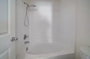 5206 Conley Ln, Fairfield, CA 94533 - Photo 19