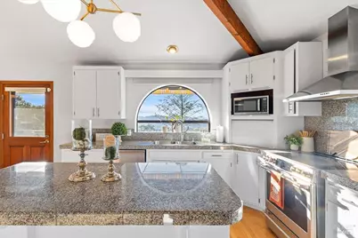 7061 Bennett Valley Road, Santa Rosa, CA 95404 - Photo 19