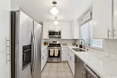 1302 Marylyn Circle, Petaluma, CA 94954 - Photo 9