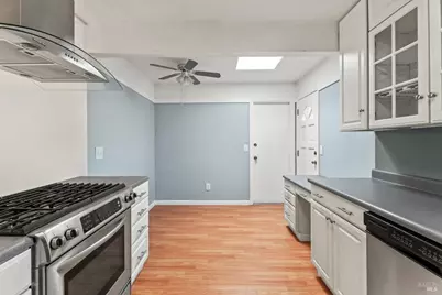 74 Fairview Court, Ukiah, CA 95482 - Photo 5