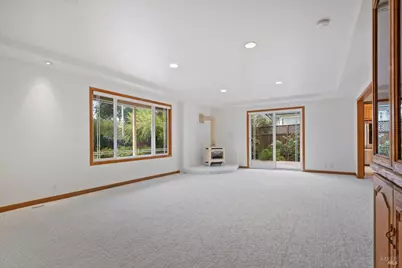 811 D Street, Petaluma, CA 94952 - Photo 9