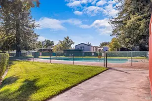 5763 Mobile Dr, Santa Rosa, CA 95401 - Photo 17