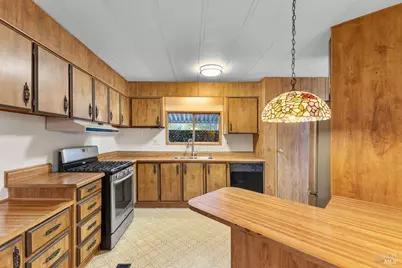 5763 Mobile Drive, Santa Rosa, CA 95401 - Photo 5