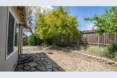 2571 Sunrise Drive, Fairfield, CA 94533 - Photo 35