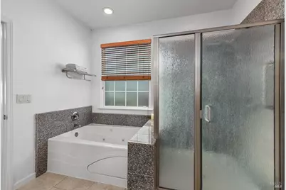 18094 Spyglass Road, Hidden Valley Lake, CA 95467 - Photo 13