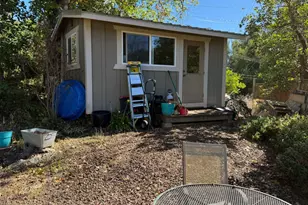 36 Hillside Dr, Willits, CA 95490 - Photo 23