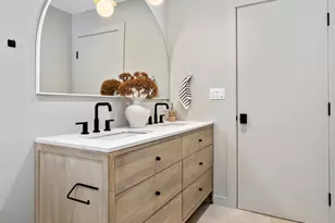 17285 Hillcrest Ave, Sonoma, CA 95476 - Photo 45