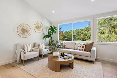 17285 Hillcrest Avenue, Sonoma, CA 95476 - Photo 19