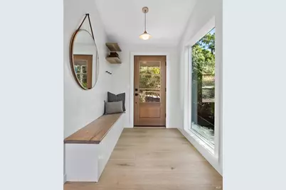 17285 Hillcrest Avenue, Sonoma, CA 95476 - Photo 15