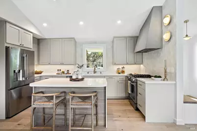 17285 Hillcrest Avenue, Sonoma, CA 95476 - Photo 25