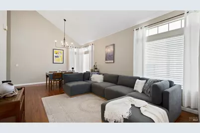 114 Birchwood Court, Suisun City, CA 94585 - Photo 5