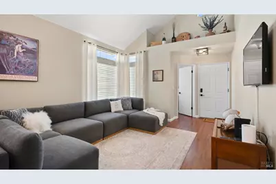 114 Birchwood Court, Suisun City, CA 94585 - Photo 7