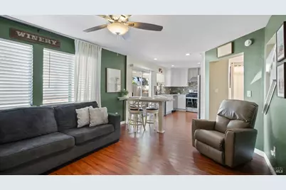 114 Birchwood Court, Suisun City, CA 94585 - Photo 13