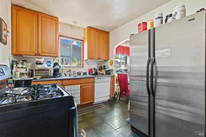 715 Mariposa Avenue, Rodeo, CA 94572 - Photo 5