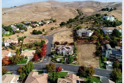 2302 Broadleigh Place, Vallejo, CA 94591 - Photo 9