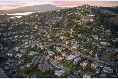 2350 Paradise Drive, Tiburon, CA 94920 - Photo 49