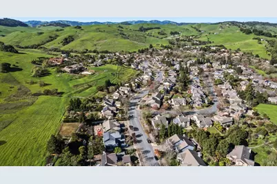 134 Grevillia Drive, Petaluma, CA 94952 - Photo 57