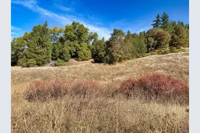 18225 Scenic Drive, Redwood Valley, CA 95470 - Photo 21