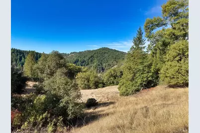 18225 Scenic Drive, Redwood Valley, CA 95470 - Photo 23