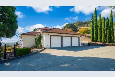 4320 Edinburg Court, Fairfield, CA 94534 - Photo 11