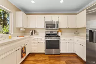 129 Wooded Glen Ct, Windsor, CA 95492 - Photo 13