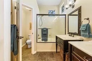 129 Wooded Glen Ct, Windsor, CA 95492 - Photo 33