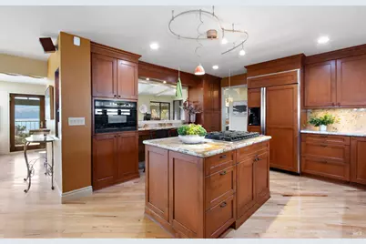 1372 Bonita Bahia Court, Benicia, CA 94510 - Photo 15