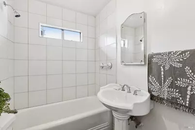 543 Randolph Street #A, Napa, CA 94559 - Photo 25