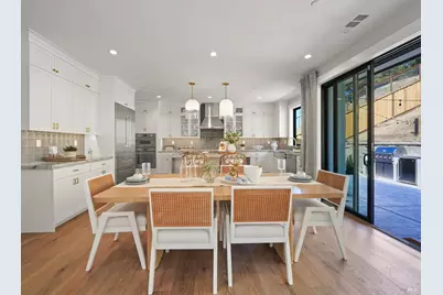 23 Erin Drive, San Rafael, CA 94903 - Photo 9