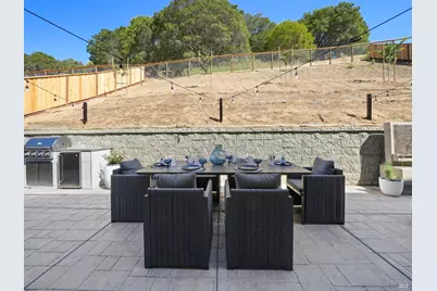 110 Erin Court, San Rafael, CA 94903 - Photo 39