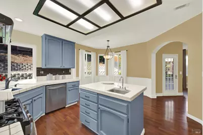 719 Rambleton Drive, Vacaville, CA 95688 - Photo 25