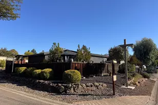 52 Oakstone Ct, Santa Rosa, CA 95409 - Photo 49