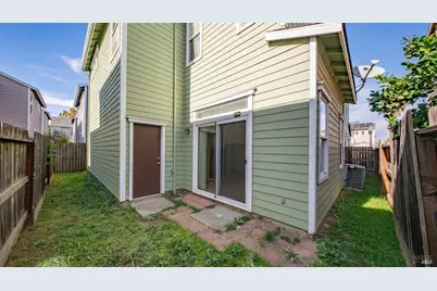 915 Liberty Drive, Suisun City, CA 94585 - Photo 39