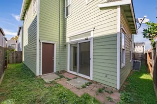 915 Liberty Dr, Suisun City, CA 94585 - Photo 39