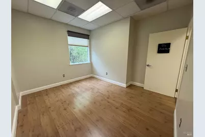 8911 Lakewood Drive, Windsor, CA 95492 - Photo 1