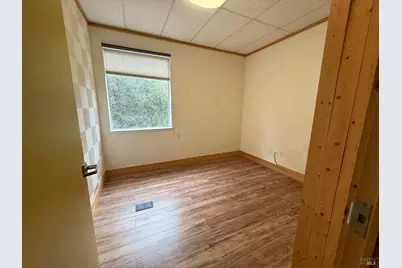 8911 Lakewood Drive, Windsor, CA 95492 - Photo 1