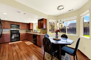 240 Fuller Ln, Dixon, CA 95620 - Photo 13