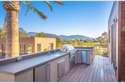 1090 1st Avenue, Napa, CA 94558 - Photo 25