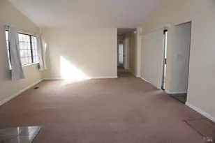 1048 Topsail Dr, Vallejo, CA 94591 - Photo 5