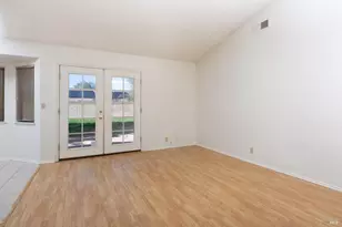 44609 Grove Ln, Lancaster, CA 93534 - Photo 9