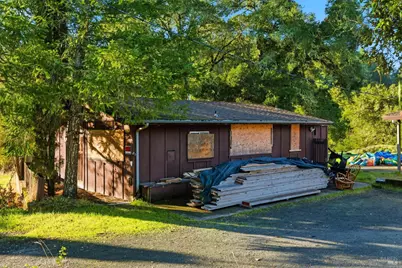 5140 Sharp Road, Calistoga, CA 94515 - Photo 23