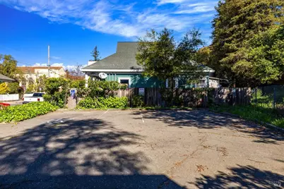 610 Davis Street, Santa Rosa, CA 95401 - Photo 25