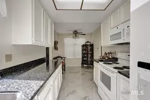 2825 Sundown Cir, Fairfield, CA 94533 - Photo 15