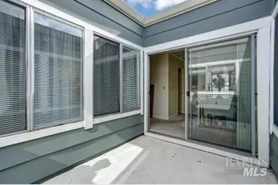 2825 Sundown Circle, Fairfield, CA 94533 - Photo 9