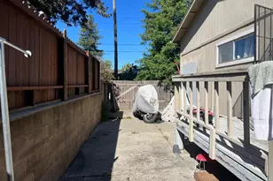 2057 Brown St, Napa, CA 94559 - Photo 19